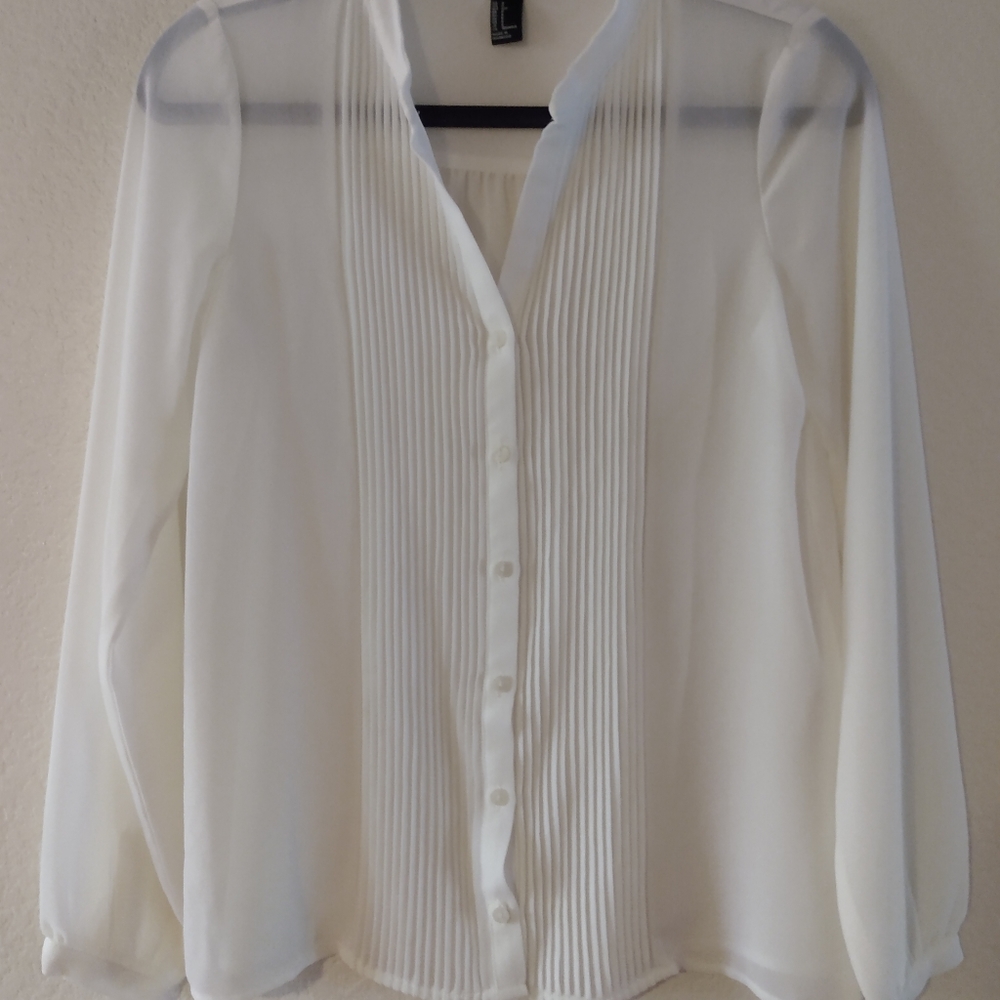 Shirt - Picture 6 of 6